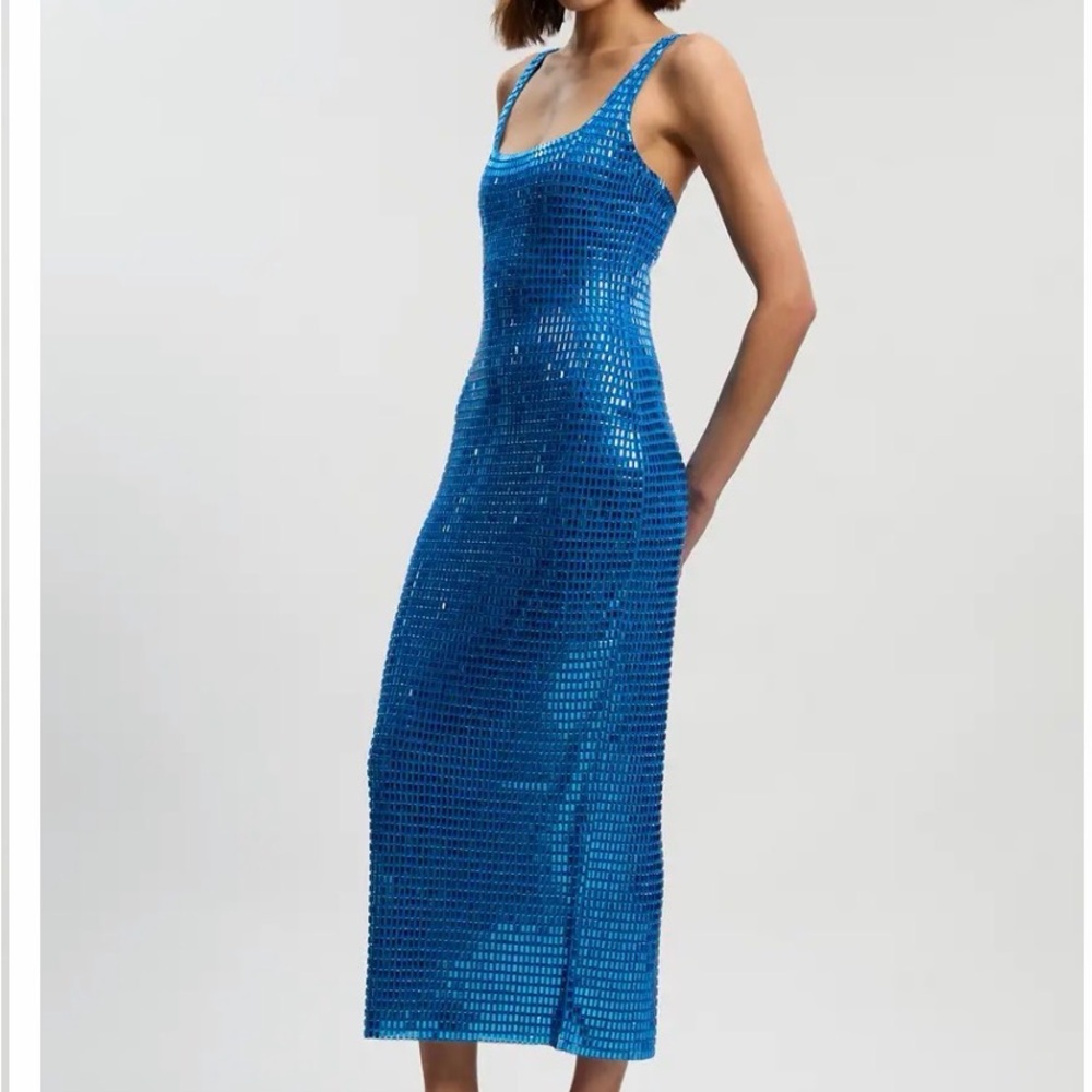 NWT - KarenMillen
Premium Crystal Embellished Midi Dress